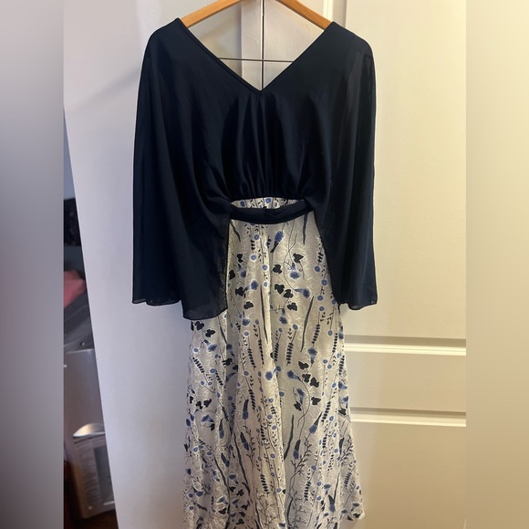 Shein Dress Size S - Picture 3 of 5